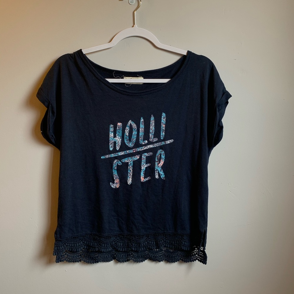 Hollister crop top